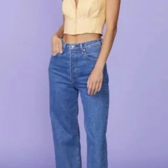 MONROW - LINEN SLEEVELESS BUTTON DOWN - SAND - SIZE MEDIUM - Picture 3 of 9